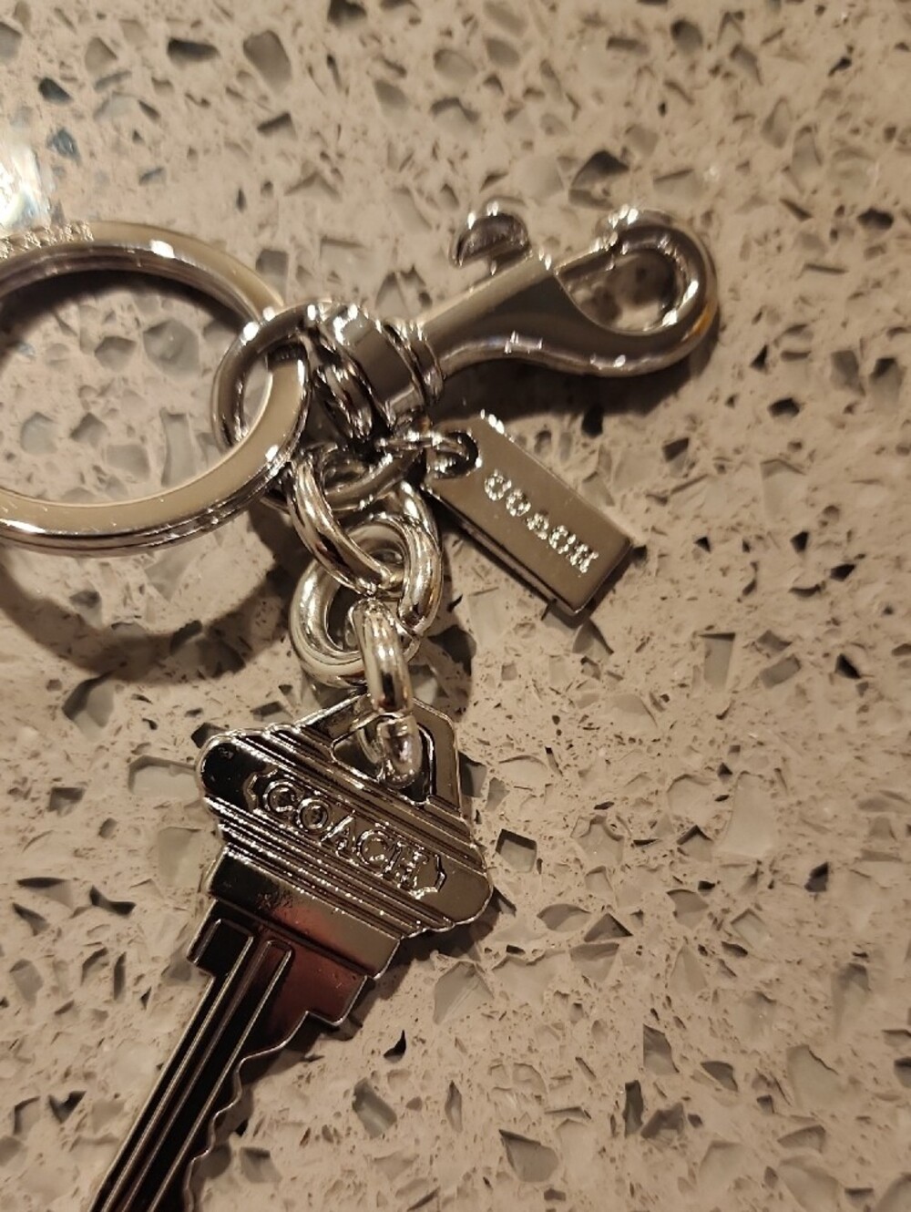Coach Style Silver Key-Shaped Keychain with Clip - - Picture 2 of 3
